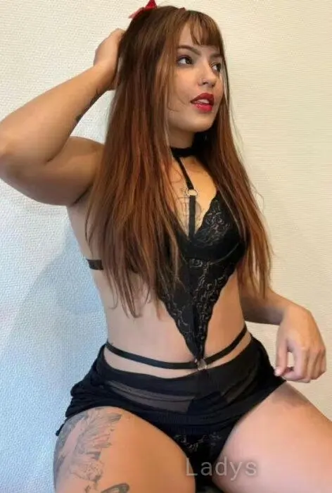 Helena, 28 years beautiful nude Łódź escorts girl, height 159 sm, Weight 60 kg