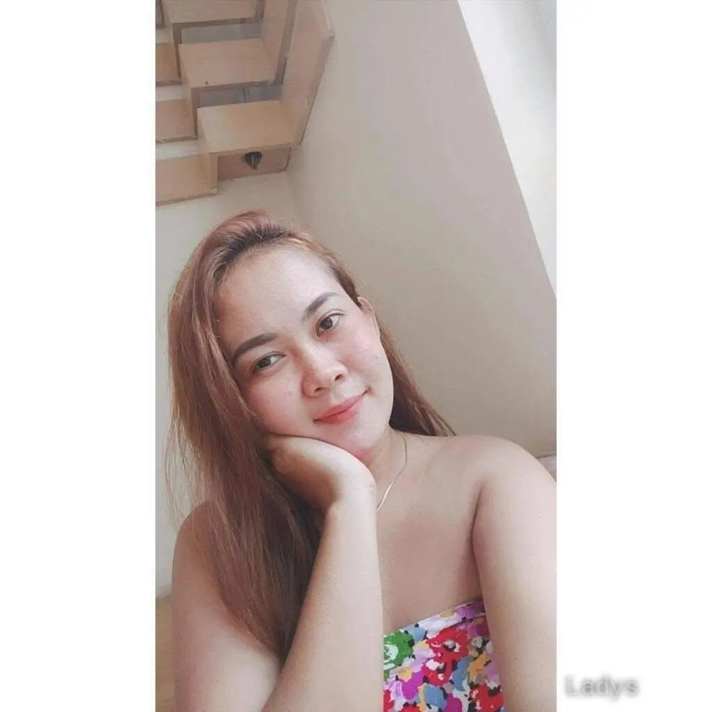 Anita, 23 years old Dakar escort girl with big tits, height  sm, Weight  kg