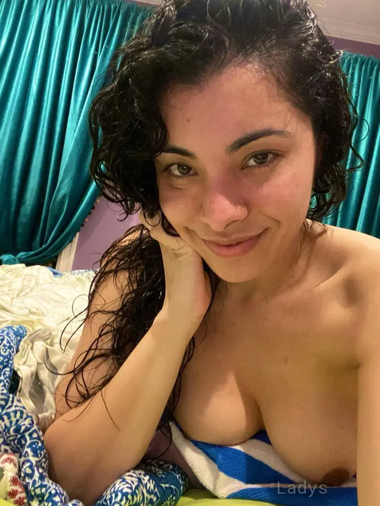 Ciara_terry112, 24 years beautiful nude Dallas escorts girl, height 164 sm, Weight 35 kg