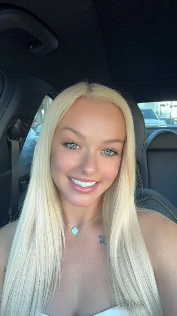 Harley, 23 years beautiful nude Dallas escorts girl, height 171 sm, Weight 57 kg