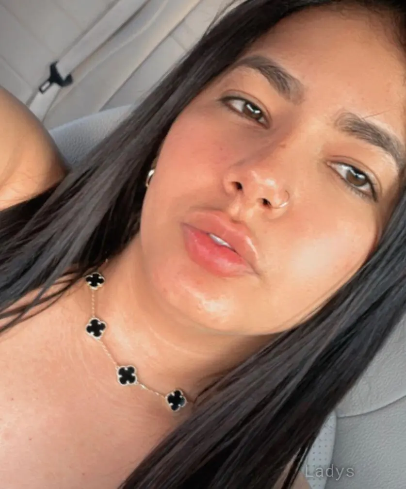 Luna, 25 years beautiful nude Dallas escorts girl, height 156 sm, Weight 52 kg