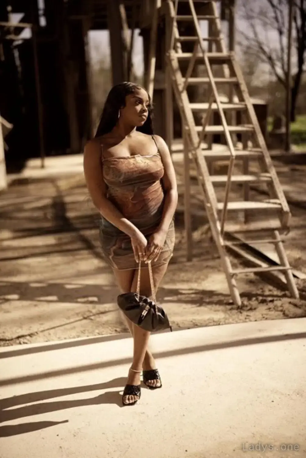 NEVEAH SKAI, 21 years beautiful nude Dallas escorts girl, height 158 sm, Weight 58 kg