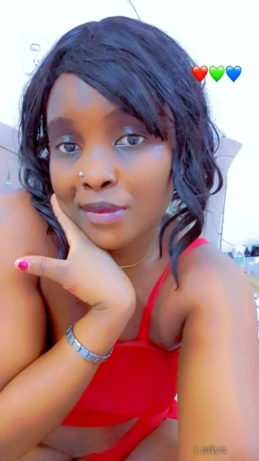 Melissa, 30 years old Dammam escort girl with big tits, height 153 sm, Weight 60 kg