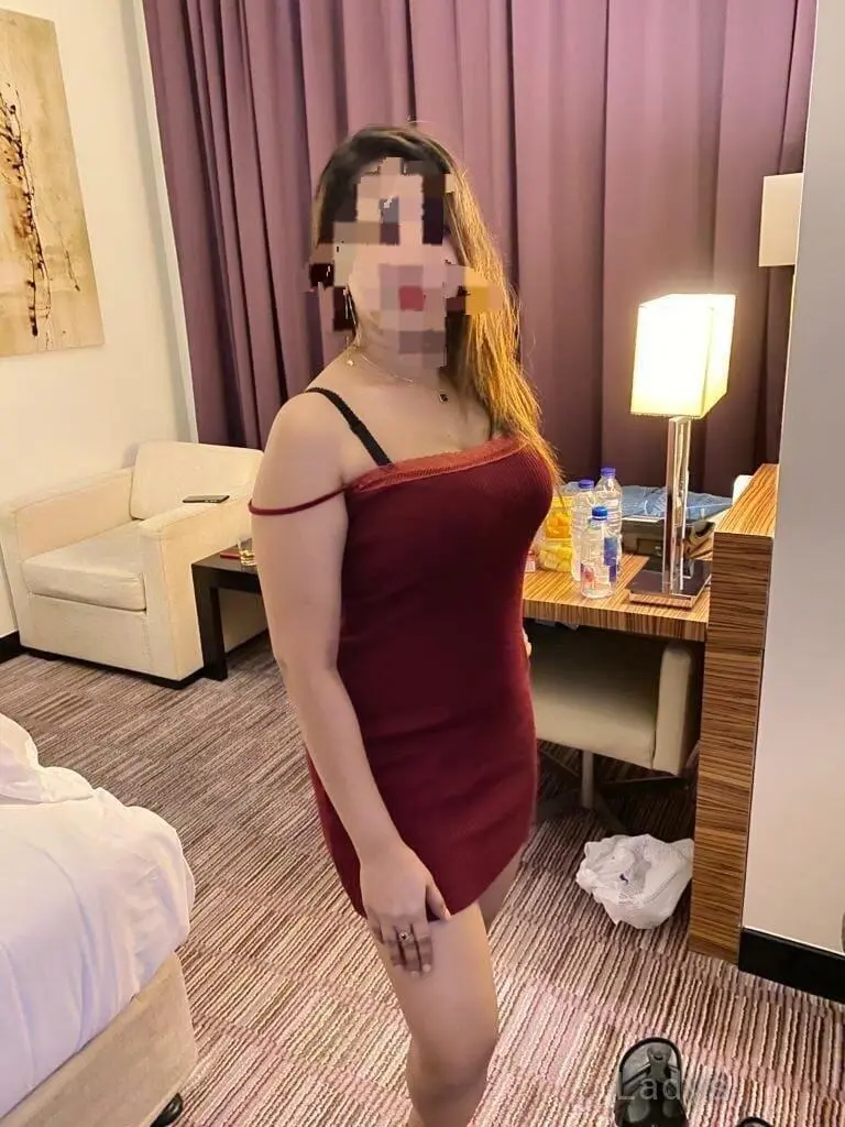 Kerala, 25 years beautiful nude Dammam escorts girl, height  sm, Weight  kg
