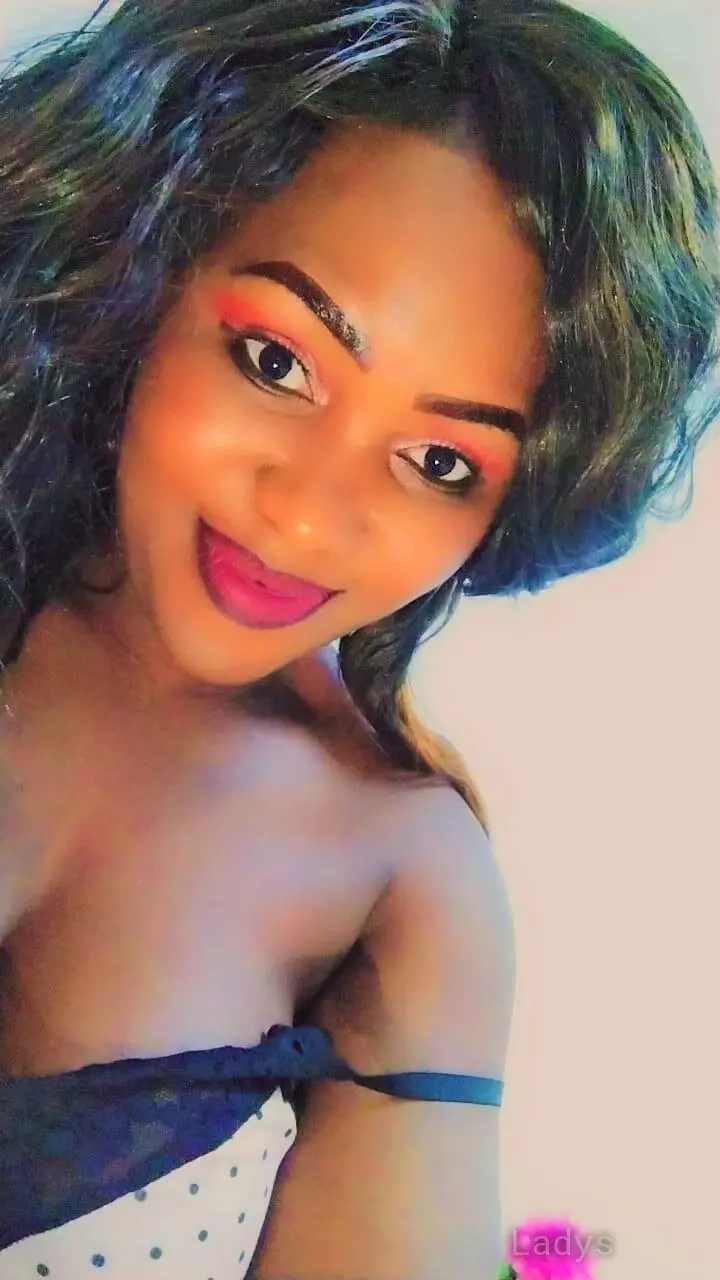 Remmy, 26 years beautiful nude Dammam escorts girl, height  sm, Weight  kg