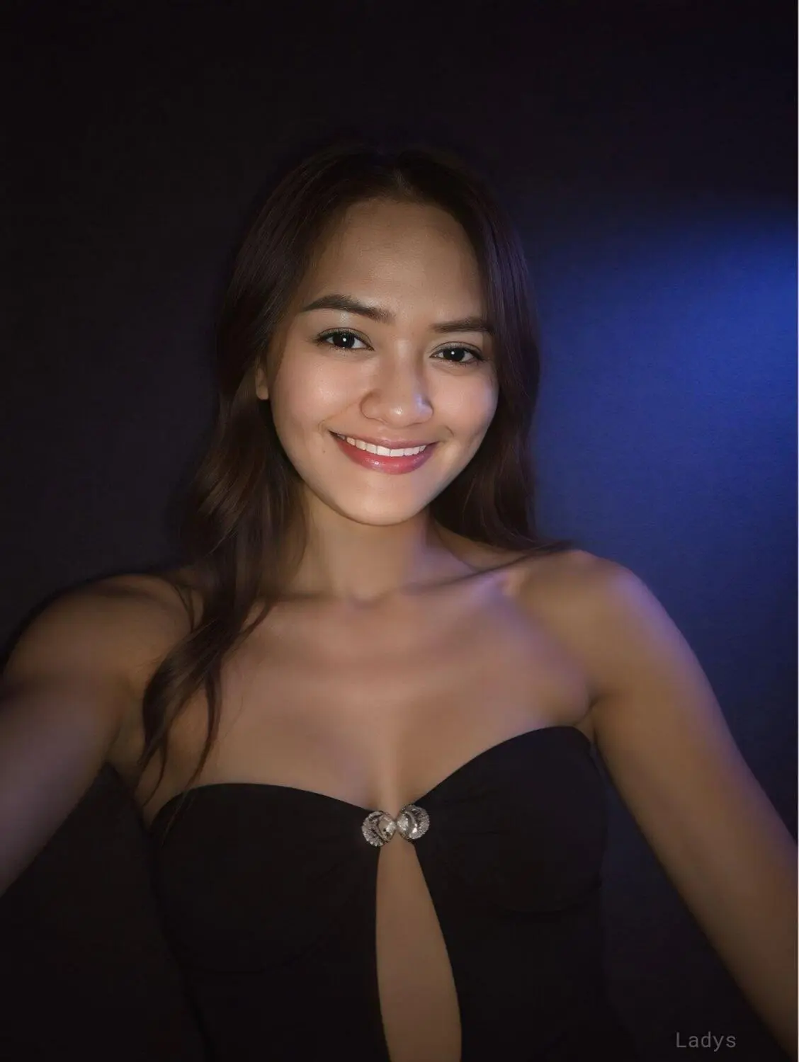 Angelina, 25 years beautiful nude Davao escorts girl, height 167 sm, Weight  kg