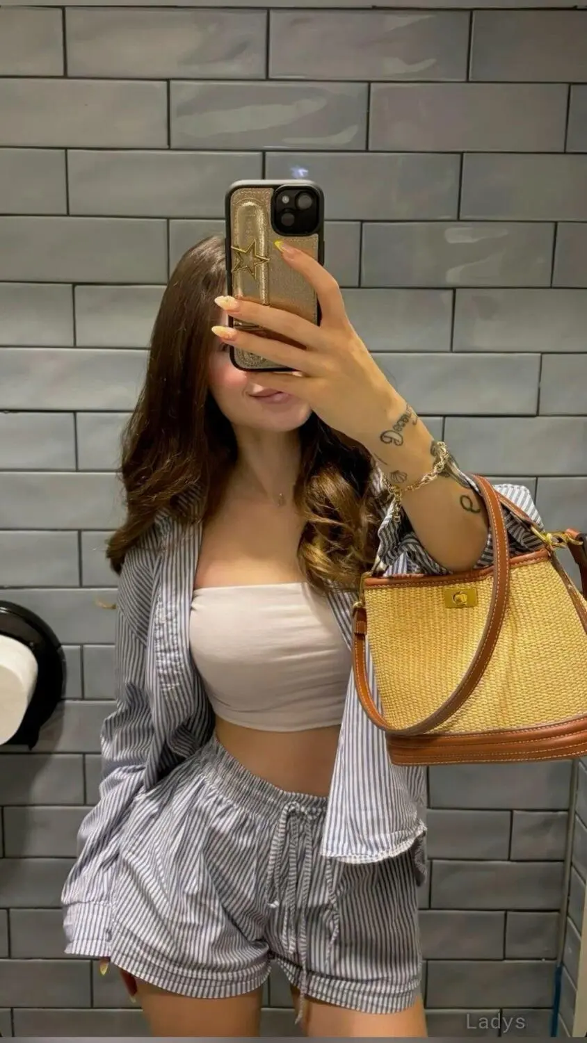 Chelzy, 18 years beautiful nude Davao escorts girl, height 154 sm, Weight  kg