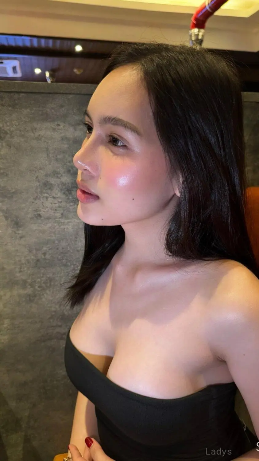 Ivory, 21 years beautiful nude Davao escorts girl, height 152 sm, Weight  kg