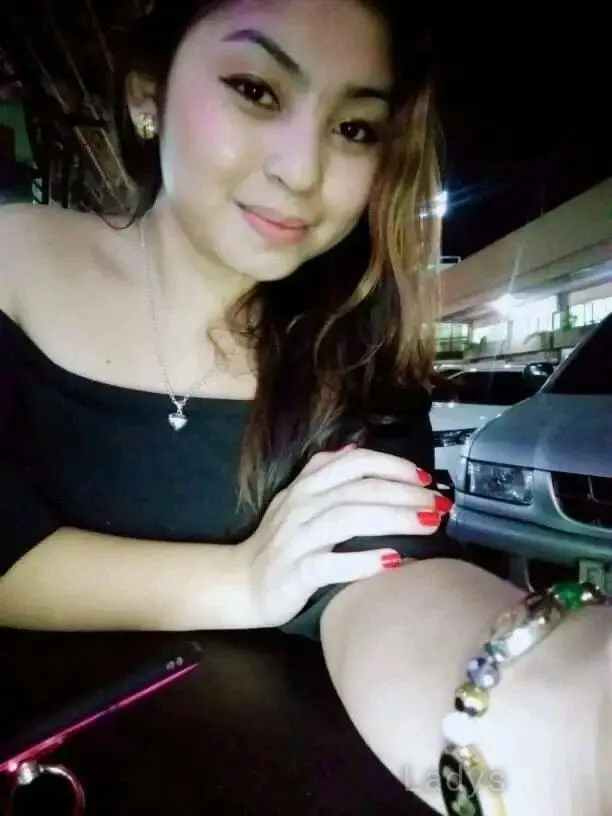 Lyca, 21 years beautiful nude Davao escorts girl, height 163 sm, Weight  kg