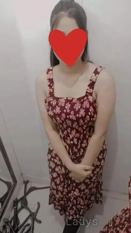 Jass, 22 years old Dehradun escort girl with big tits, height 167 sm, Weight  kg