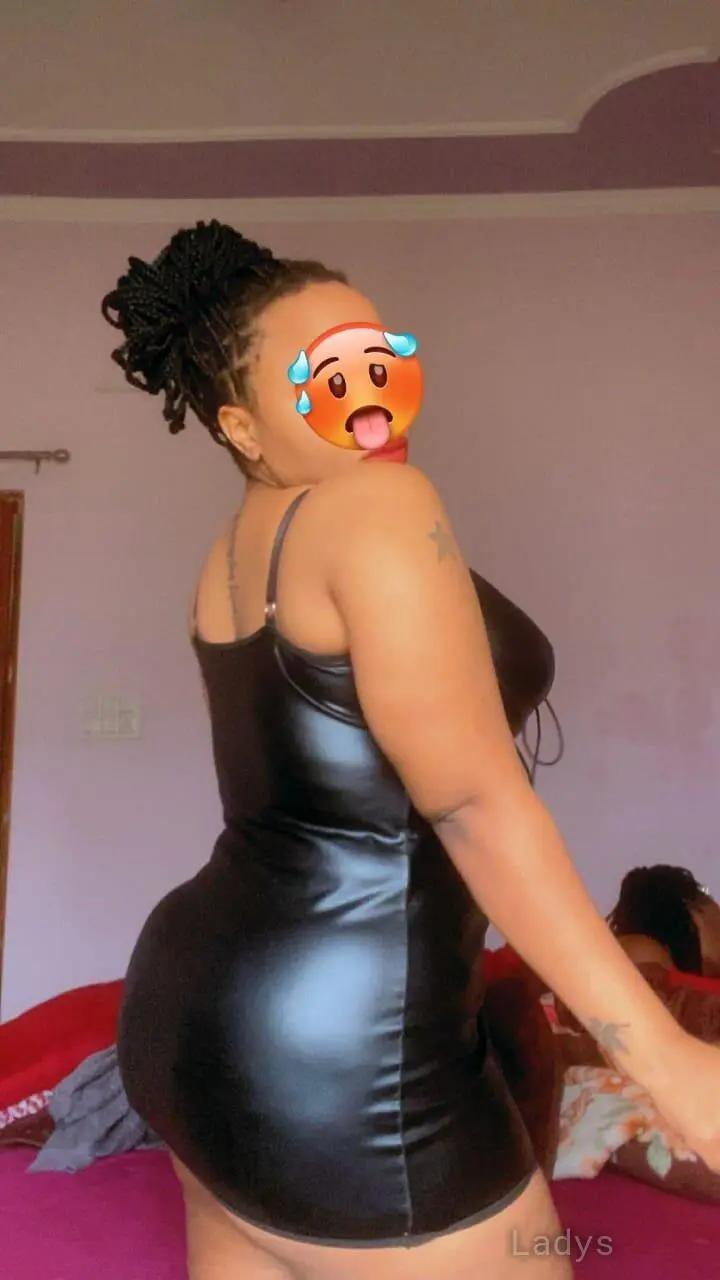 Juicy, 22 years old Dehradun escort girl with big tits, height  sm, Weight  kg