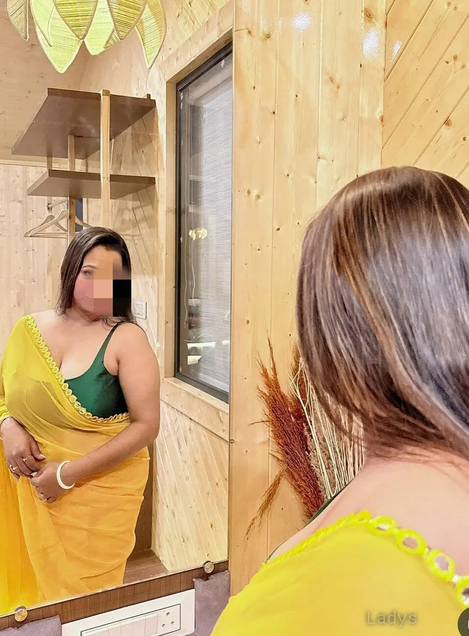 Lainey, 28 years old Dehradun escort girl with big tits, height 166 sm, Weight  kg