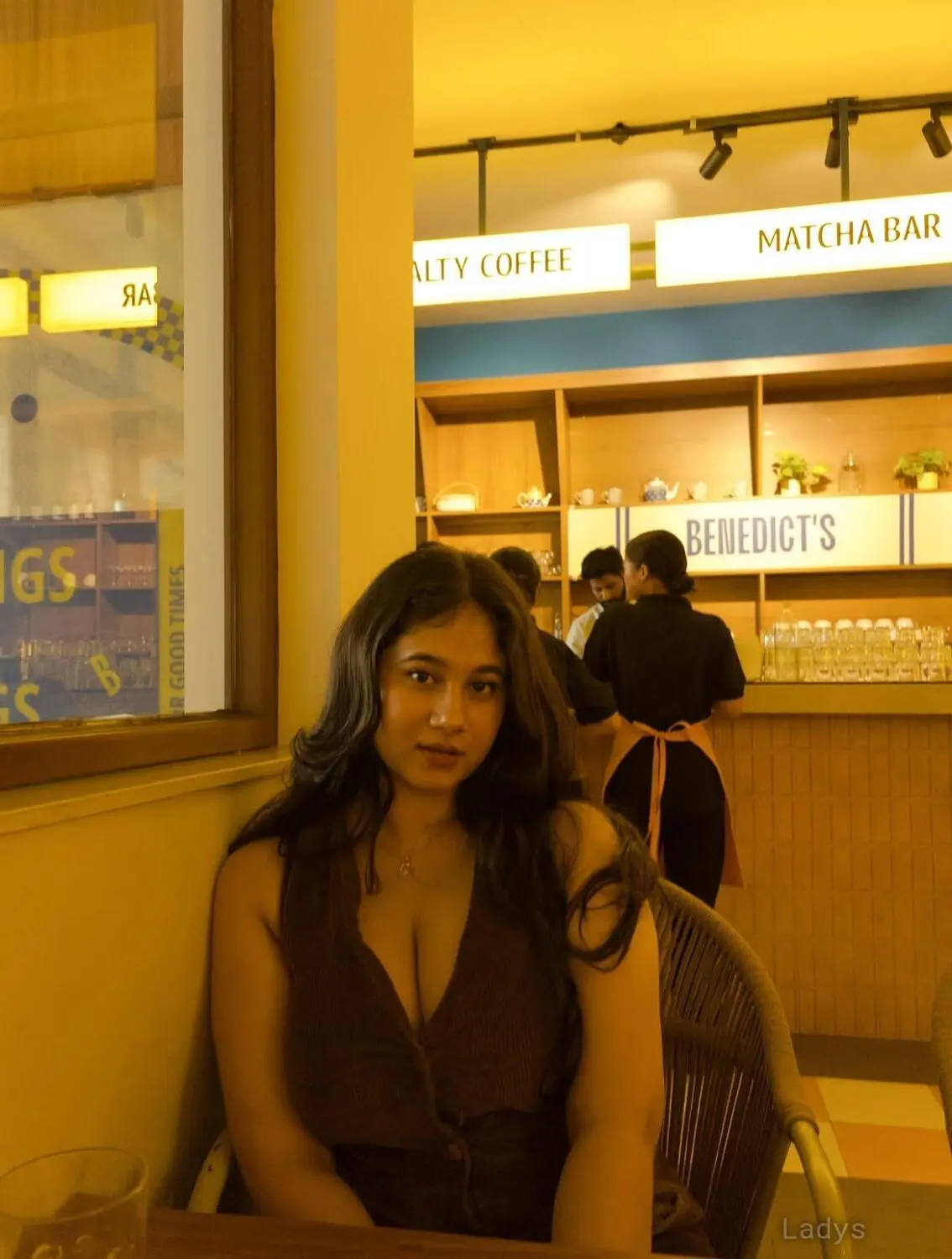 Sushmita, years old Dehradun escort girl with big tits, height sm, Weight kg