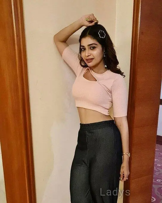 Diana, 22 years beautiful nude Dehradun escorts girl, height 135 sm, Weight  kg