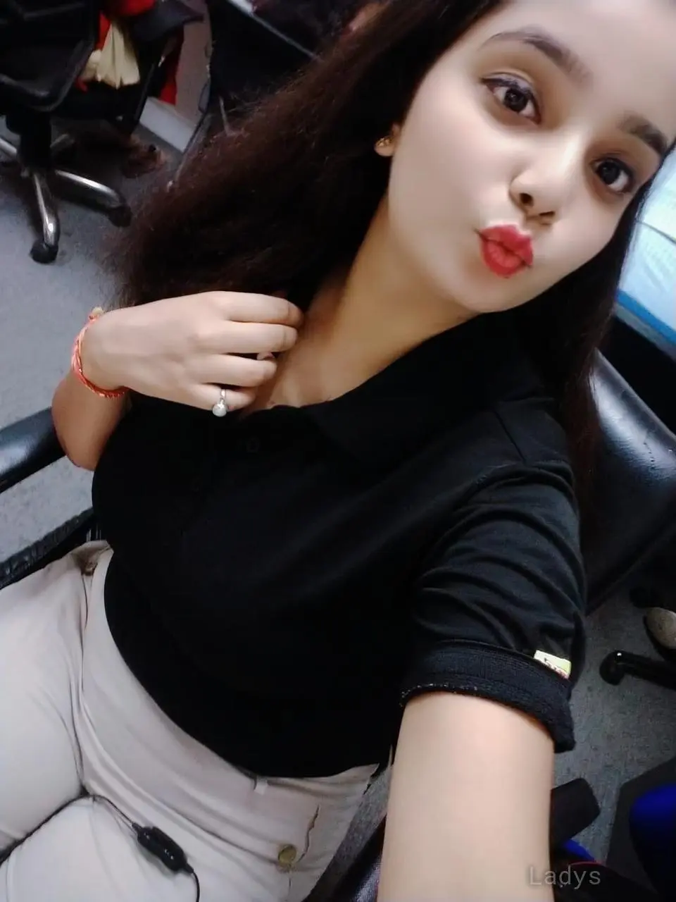 Evelyn, 24 years beautiful nude Dehradun escorts girl, height 170 sm, Weight  kg