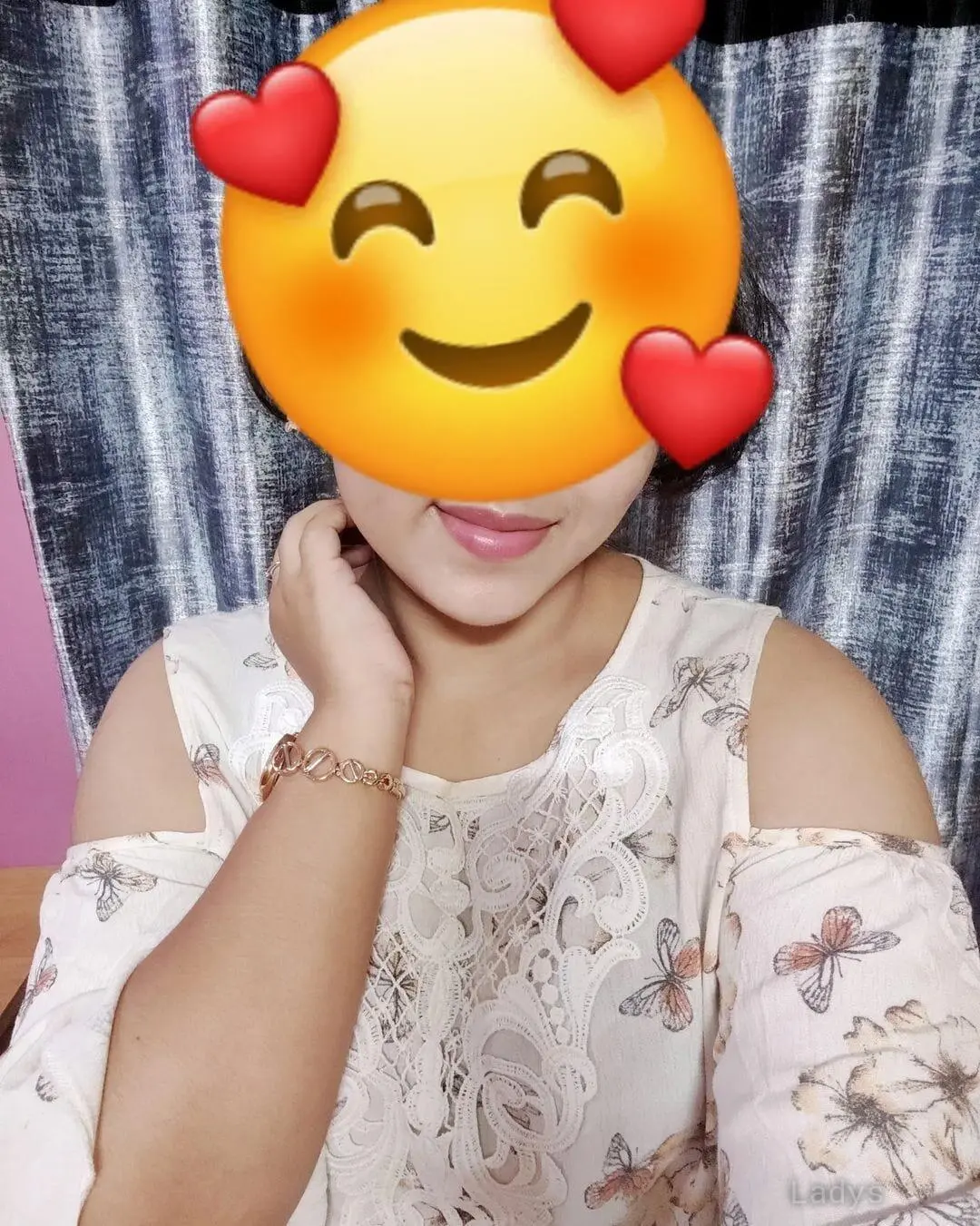 Kavya, 27 years beautiful nude Dehradun escorts girl, height 155 sm, Weight  kg