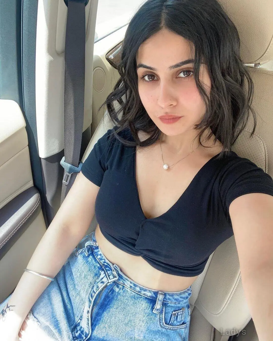 Nidhi,  years beautiful nude Dehradun escorts girl, height  sm, Weight  kg