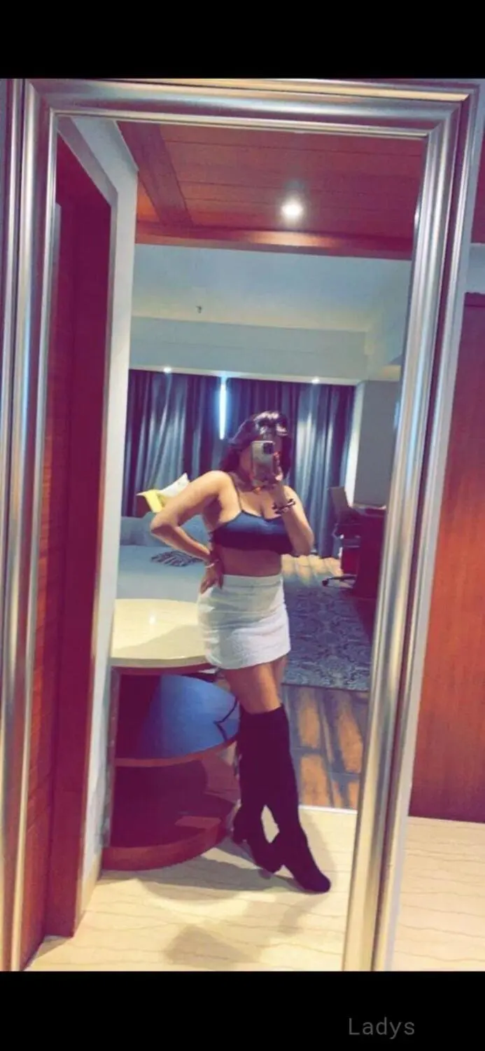 ANANYA, 23 years old Delhi escort girl with big tits, height 167 sm, Weight  kg