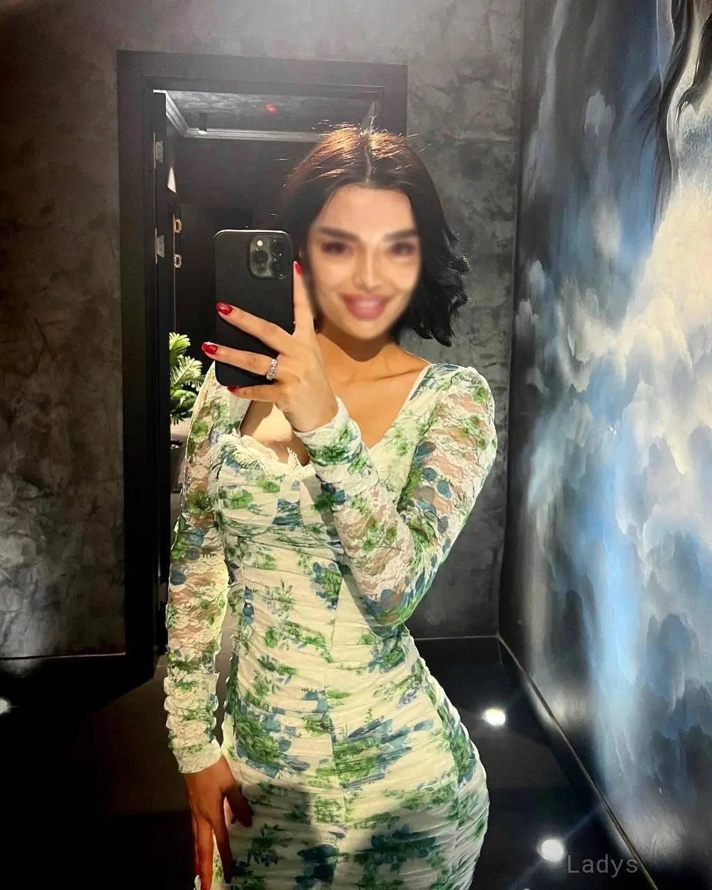 Eviann, 24 years old Delhi escort girl with big tits, height 175 sm, Weight  kg