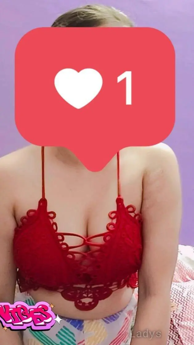 Neha, 25 years old Delhi escort girl with big tits, height 155 sm, Weight  kg