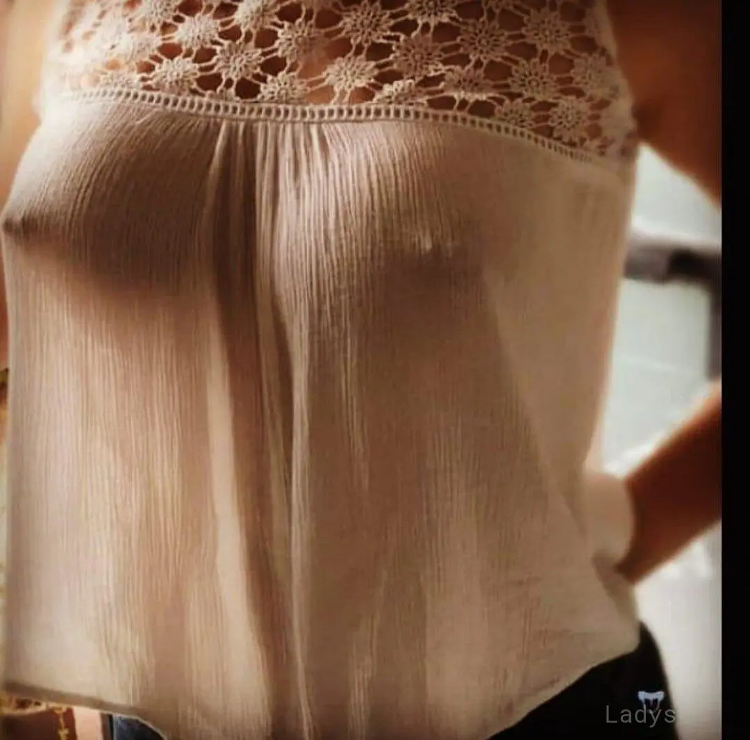 Ritu, 23 years old Delhi escort girl with big tits, height  sm, Weight  kg