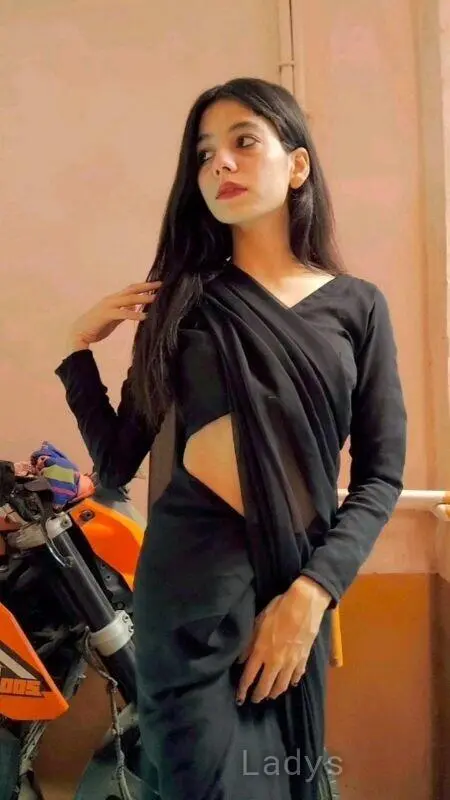 Sakshi, 23 years old Delhi escort girl with big tits, height 150 sm, Weight  kg