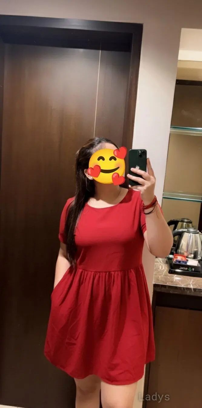 Swati, 24 years old Delhi escort girl with big tits, height 165 sm, Weight  kg