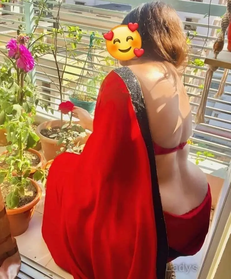 Anjali, 25 years beautiful nude Delhi escorts girl, height 152 sm, Weight  kg