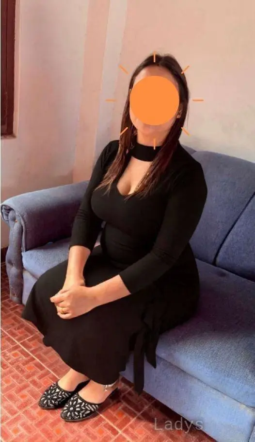 Cam, 30 years beautiful nude Delhi escorts girl, height 162 sm, Weight  kg