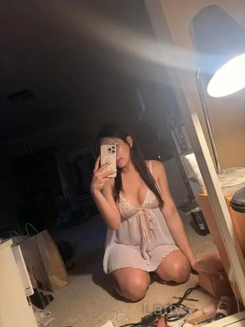 Enjoyment ==With== High ==Profile Indian, 20 years beautiful nude Delhi escorts girl, height sm, Weight kg