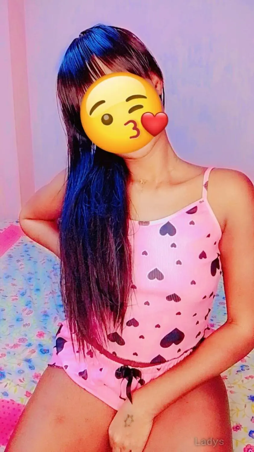 Grace, 24 years beautiful nude Delhi escorts girl, height 165 sm, Weight kg