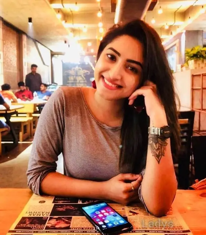 Kiki, 20 years beautiful nude Delhi escorts girl, height  sm, Weight  kg