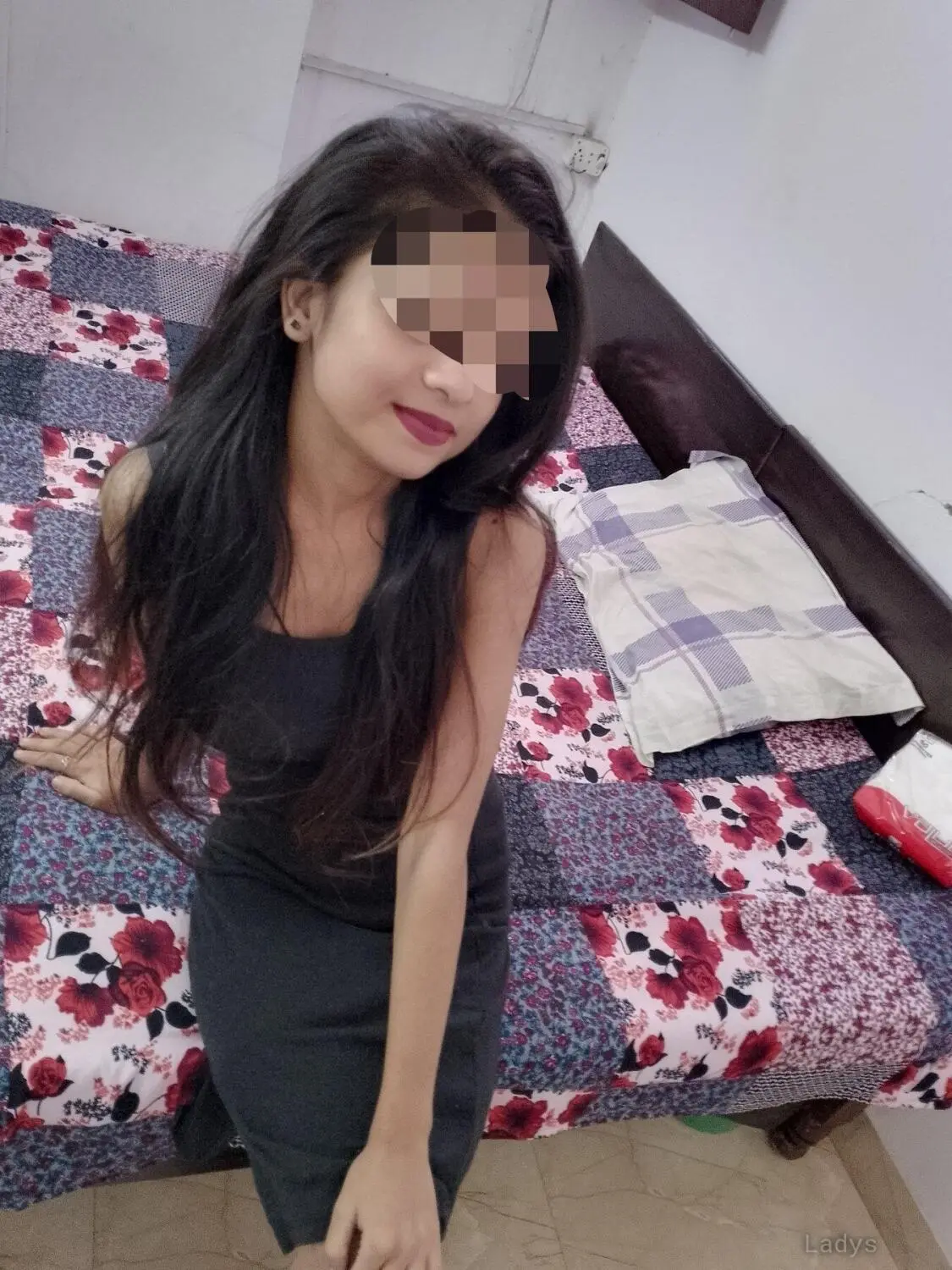 Muskan, 21 years beautiful nude Delhi escorts girl, height 168 sm, Weight kg