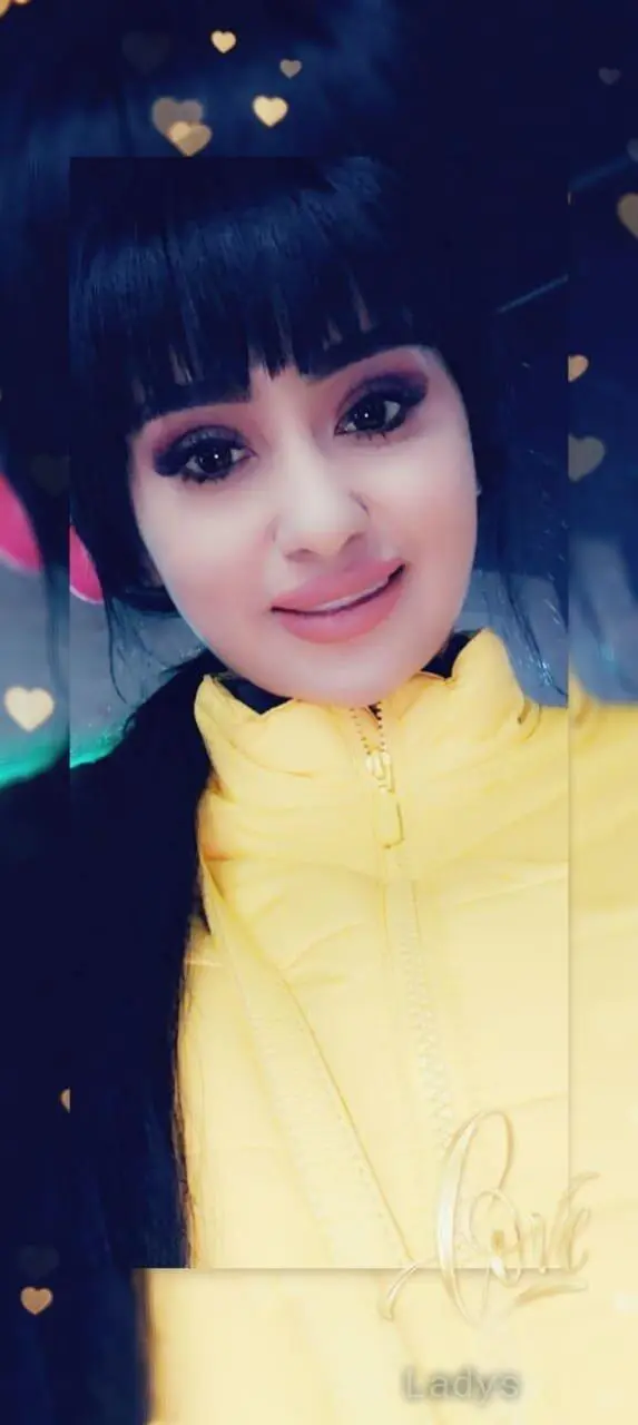 Preeti, 22 years beautiful nude Delhi escorts girl, height 165 sm, Weight kg