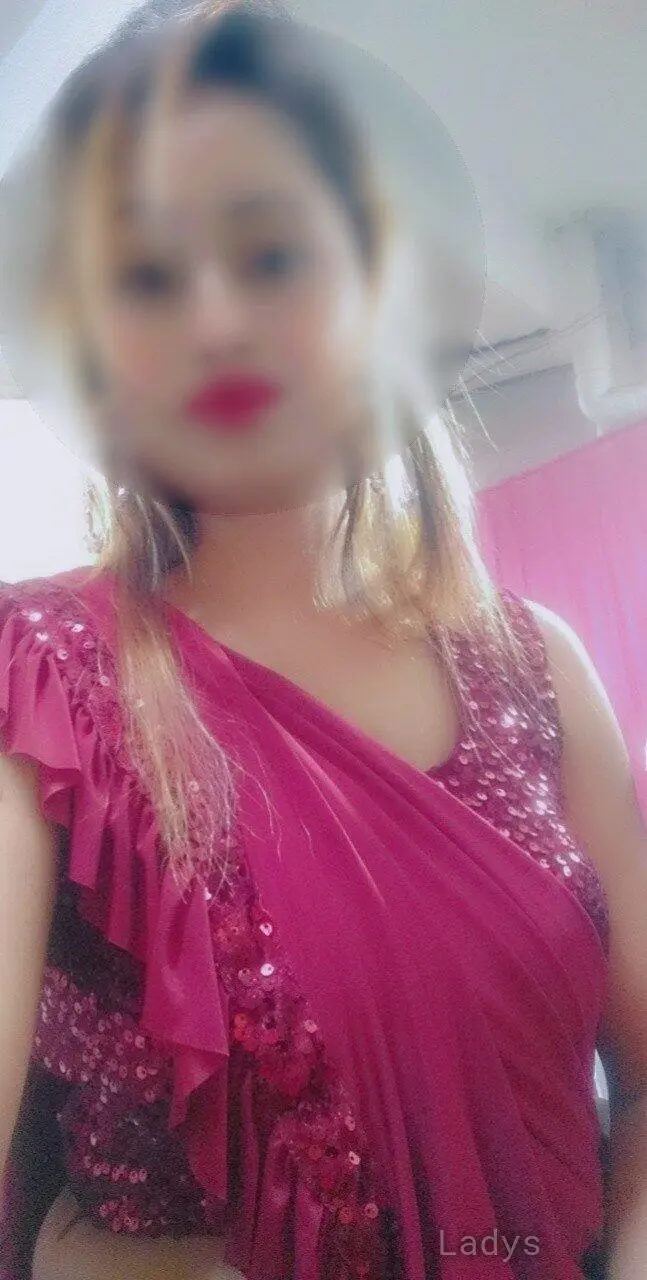 Ragini Sharma, 23 years beautiful nude Delhi escorts girl, height 165 sm, Weight  kg