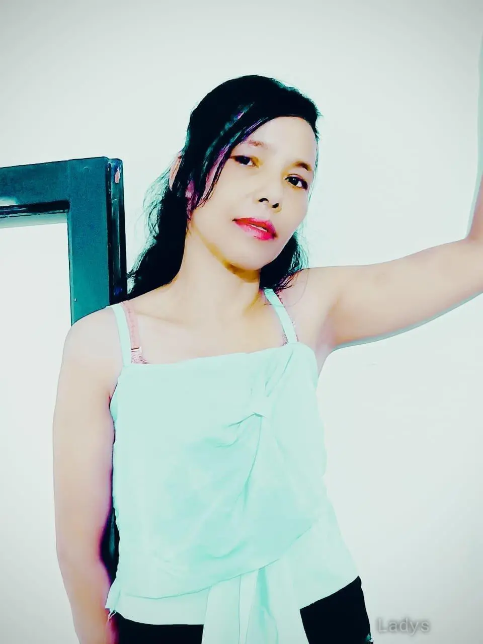 Riya Sharma, 21 years beautiful nude Delhi escorts girl, height 165 sm, Weight kg