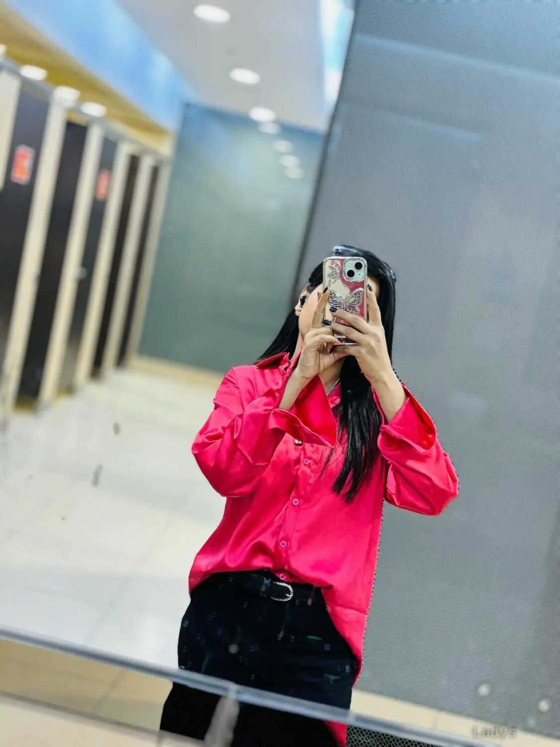Soni, 22 years beautiful nude Delhi escorts girl, height 152 sm, Weight  kg