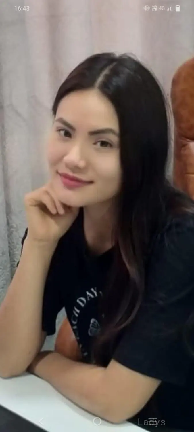 Tanya Sharma, 21 years beautiful nude Delhi escorts girl, height 170 sm, Weight  kg