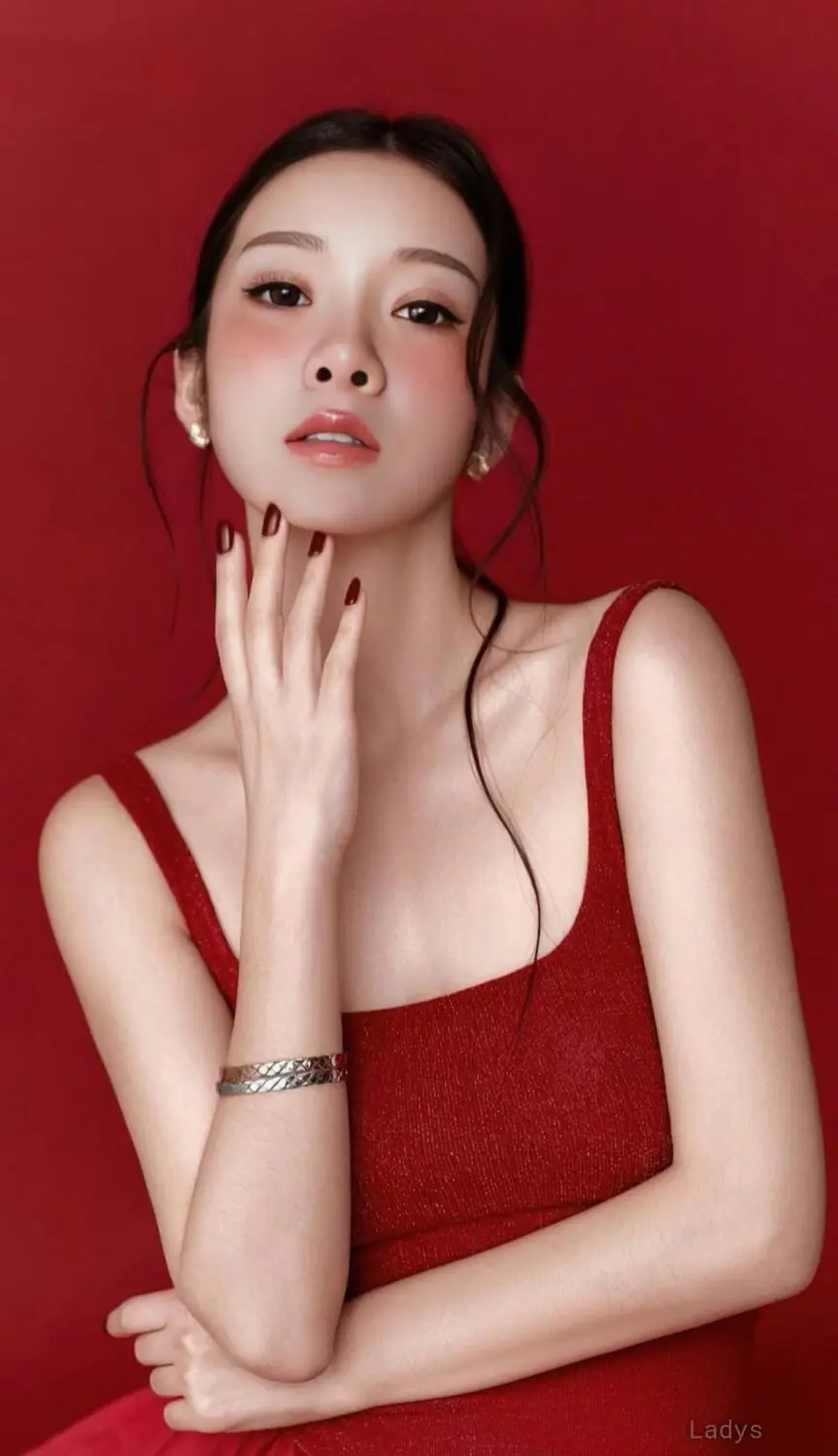 Baby Ellena, 20 years beautiful nude Denver escorts girl, height 154 sm, Weight 43 kg