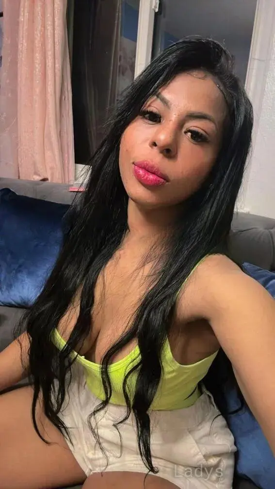 Camila, 36 years beautiful nude Denver escorts girl, height 162 sm, Weight 62 kg