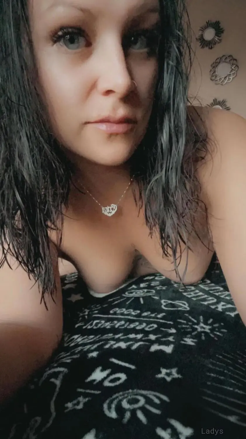 Sarah, 20 years beautiful nude Denver escorts girl, height 155 sm, Weight 48 kg