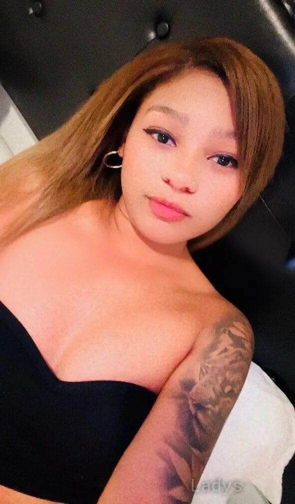 Sexy girl, 23 years beautiful nude Denver escorts girl, height 139 sm, Weight 59 kg