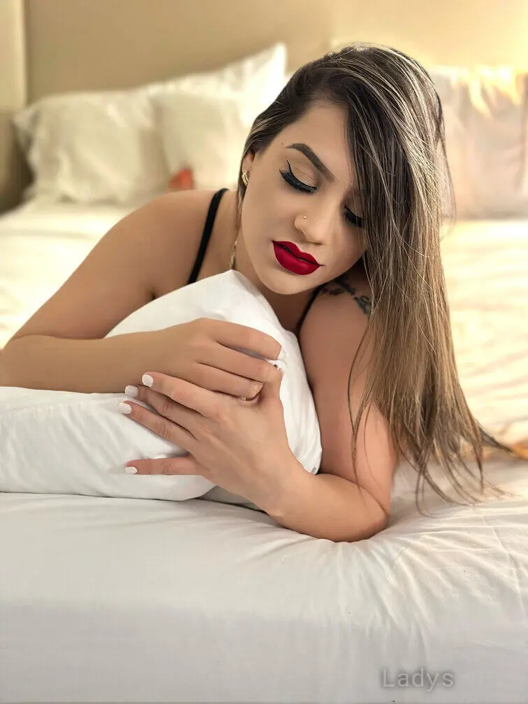 Victoria, 30 years beautiful nude Denver escorts girl, height 158 sm, Weight 46 kg