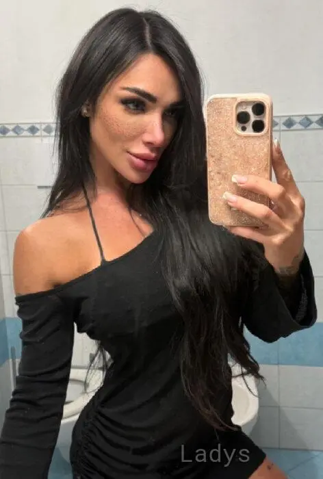 Cleo, 28 years beautiful nude Desenzano del Garda escorts girl, height 166 sm, Weight 60 kg