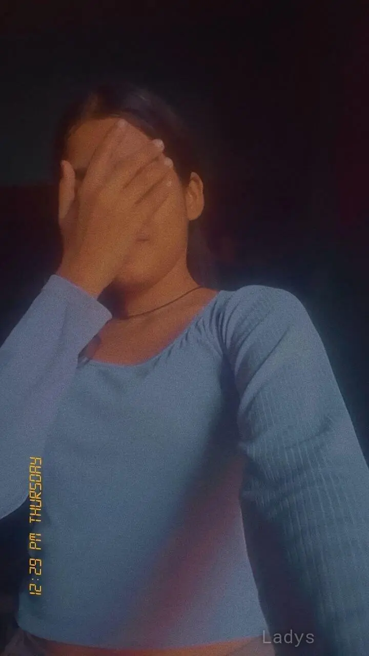Ola, 21 years old Dhaka escort girl with big tits, height 154 sm, Weight  kg