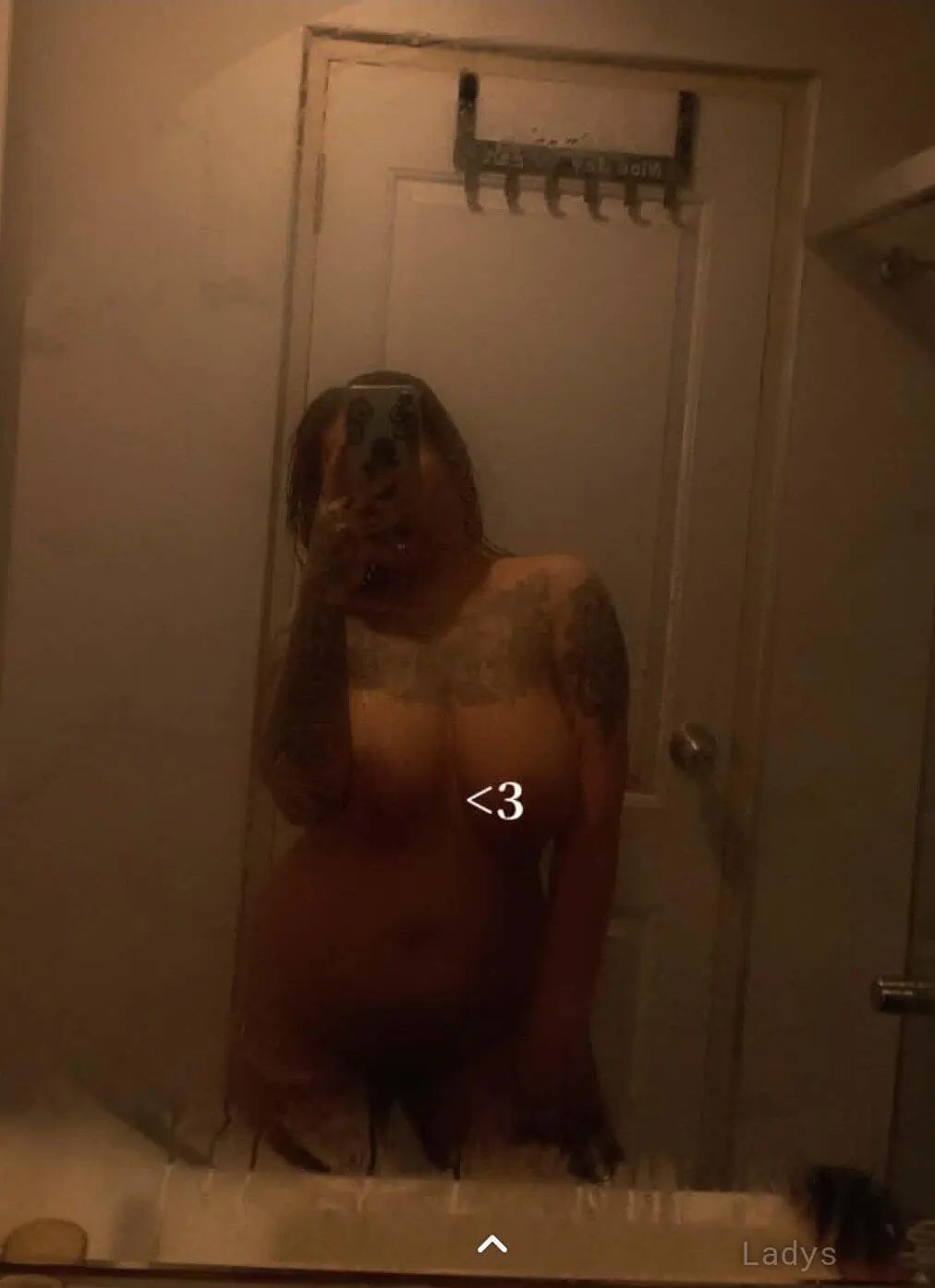 Keke Available (Big boobs), 25 years asian escorts girl, height 162 sm, Weight kg, Doha eacort