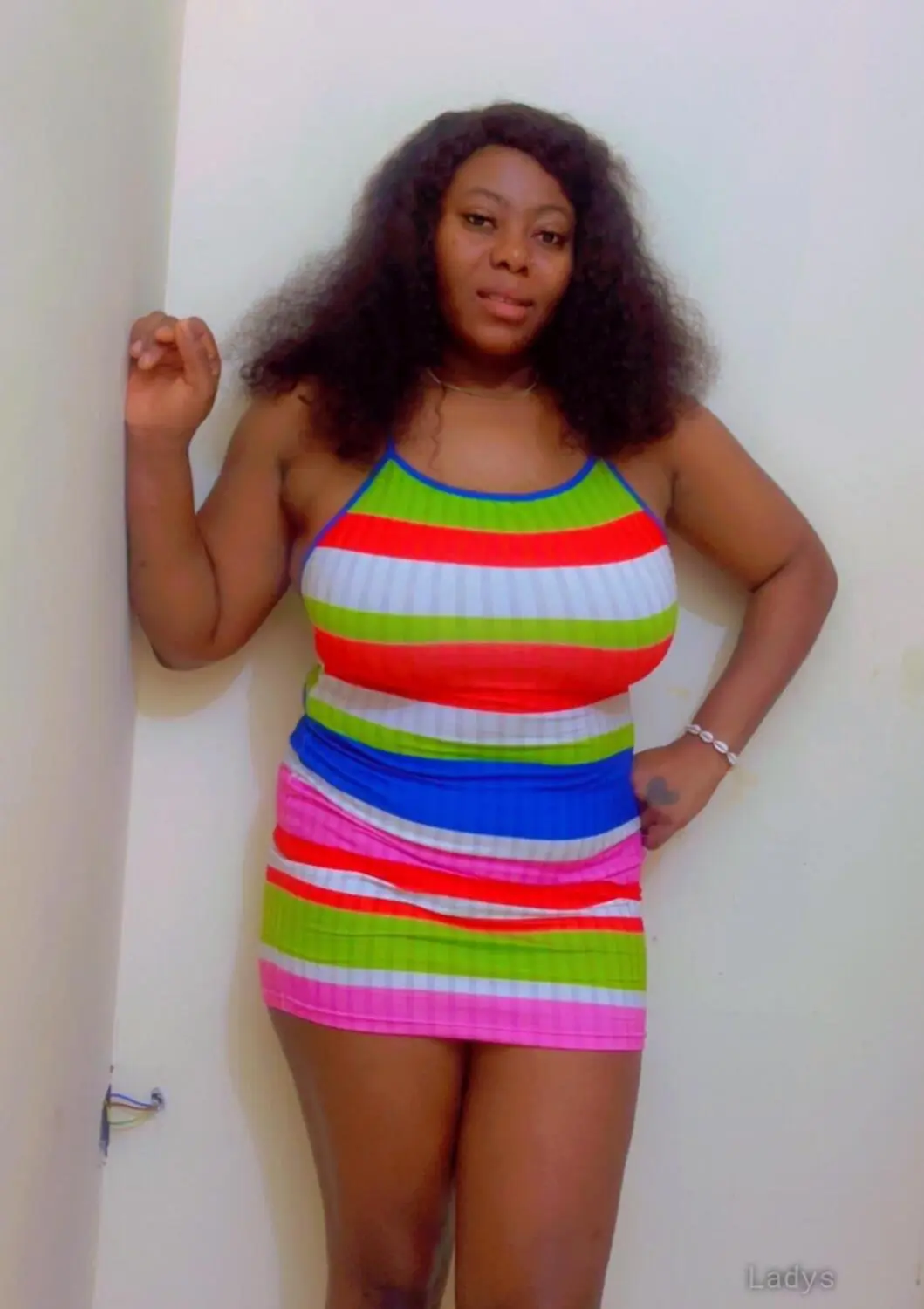 Annie, 23 years old Doha escort girl with big tits, height 170 sm, Weight  kg