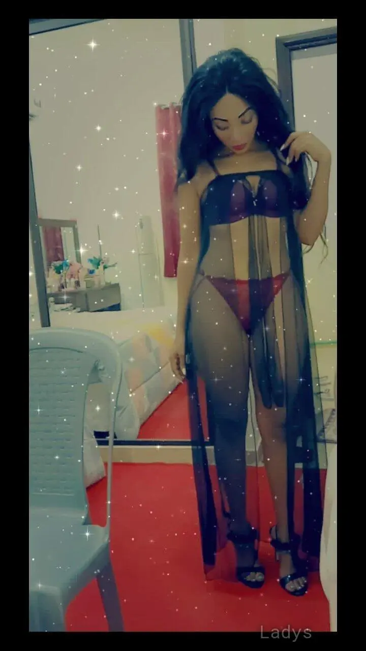 Halima, 23 years old Doha escort girl with big tits, height sm, Weight kg