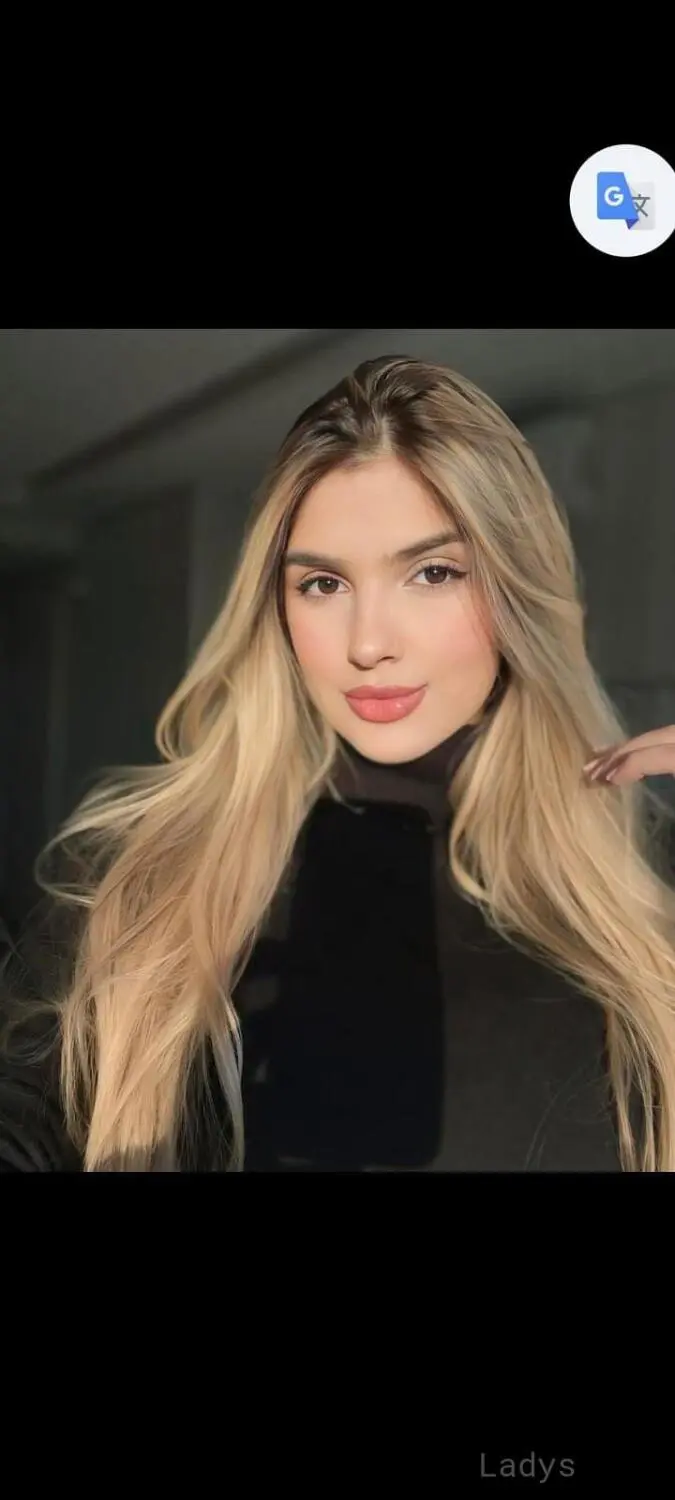 Lusia, 24 years old Doha escort girl with big tits, height 168 sm, Weight  kg