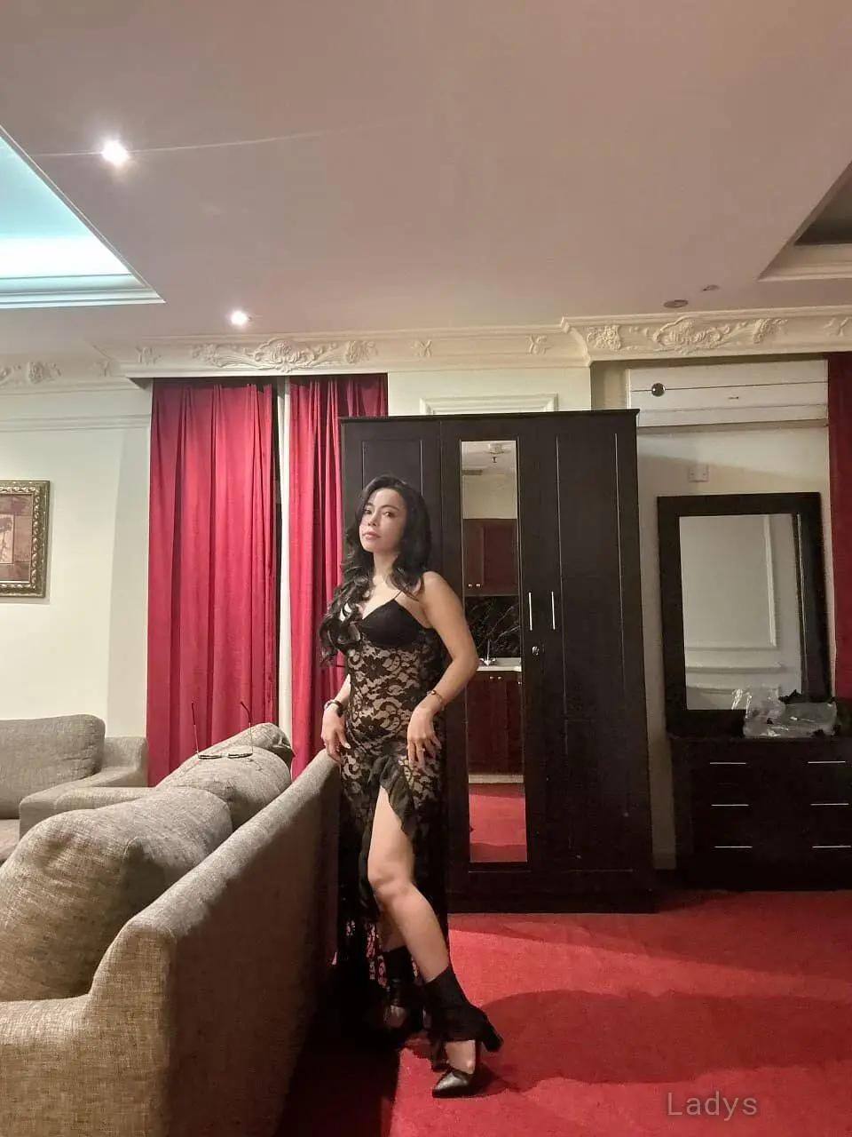 Lyly, 25 years old Doha escort girl with big tits, height 170 sm, Weight kg